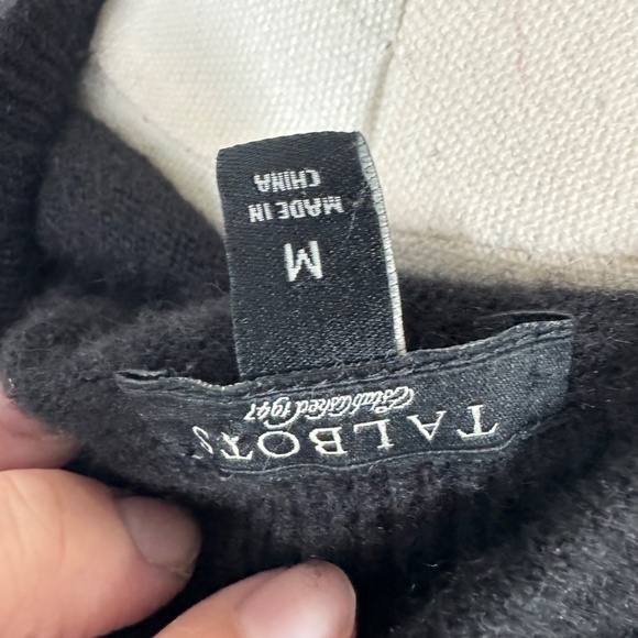 Talbots Black Beaded Wool and Angora Cardigan Size M - Picture 5 of 5